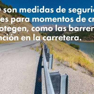Una barrera de contención recorre el borde de una carretera junto a un lago y montañas; sobre la imagen hay un texto comparando las ERPO con barreras de seguridad. Hay un logotipo azul Colorado Hablemos de Armas en la esquina.